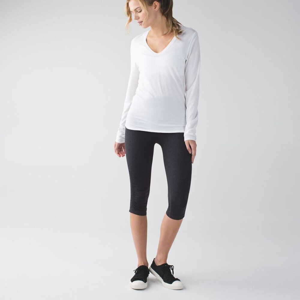 Lululemon In‎ The Flow Crop Size 4